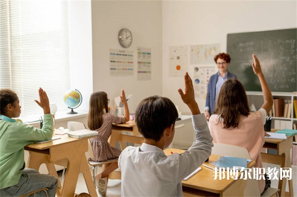四川哪里的中職學校能讀財會與計算機應用專業(yè)