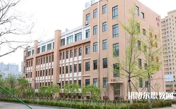丹東市民族中等職業(yè)技術(shù)專業(yè)學(xué)校怎么樣、好不好