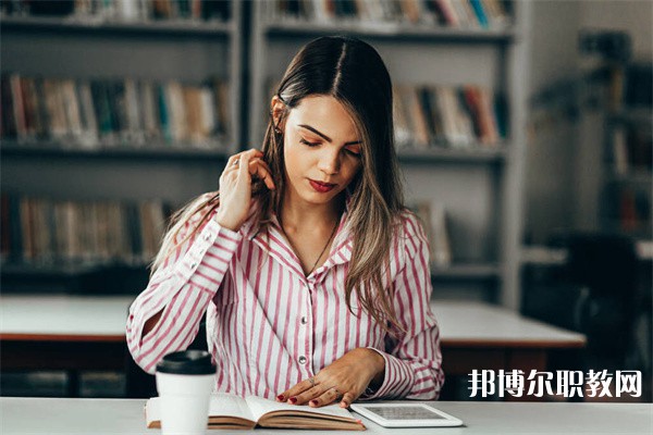 貴州哪里的技工學校能讀計算機網(wǎng)絡運用專業(yè)