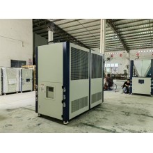 船舶焊接常用冷風(fēng)機(jī)降溫制冷，船艙焊接專(zhuān)用冷風(fēng)機(jī)降溫制冷，船艙焊接常用冷凍機(jī)降溫，船艙焊接采用冷卻機(jī)降溫制冷